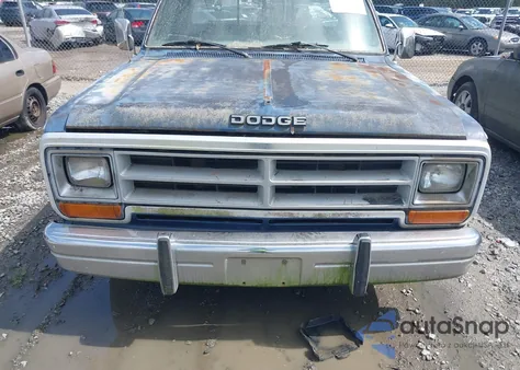 1987 Dodge D-Series D150 from USA, damaged, VIN 1B7HD14T3HS523739